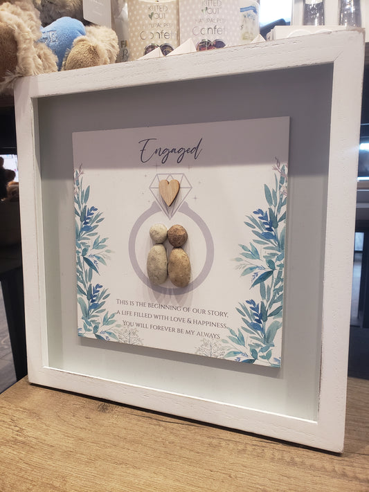 ENGAGED PEBBLE FRAMED PLAQUE WOODEN WITH FOLIAGE